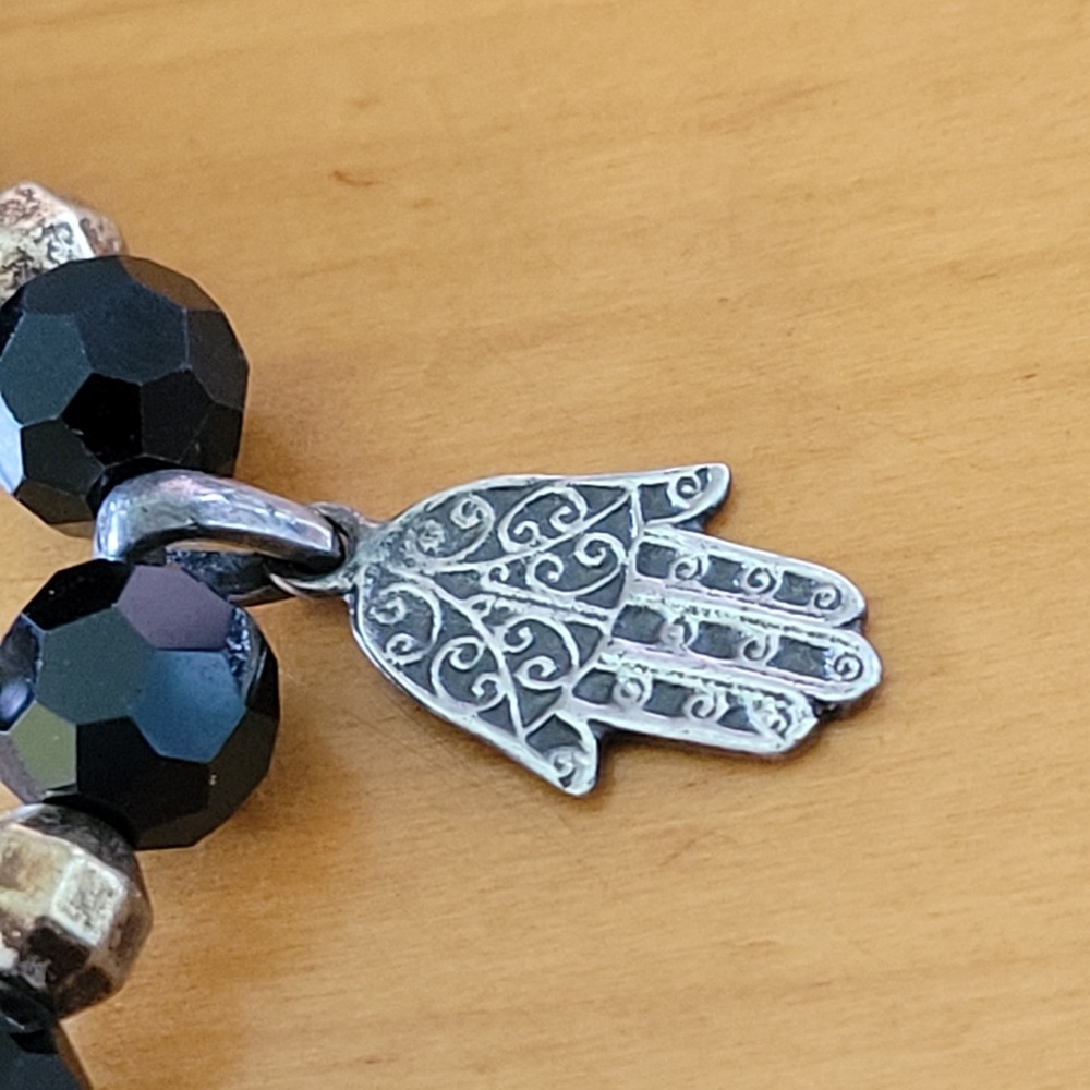 Vintage 925 Sterling Silver Hamsa Black Faceted Bead Stretch Bracelet